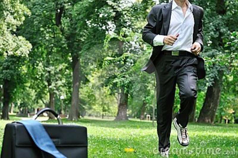 business-man-running-park-training-19310134